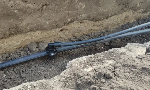 Ile zraszaczy na linię? Oblicz optymalną liczbę dla ogrodu!